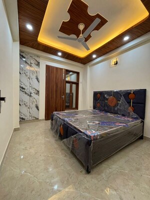 Bedroom in 1 BHK Builder Floor at Saket – for Rent