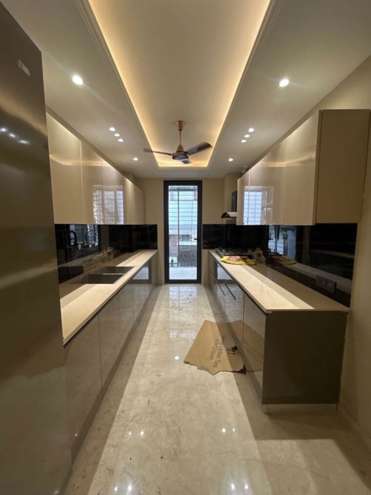 Kitchen, palam-vihar-residents-association 3 Bedroom 1550 Sq.Ft. Builder Floor In Palam Vihar Gurgaon 10526780