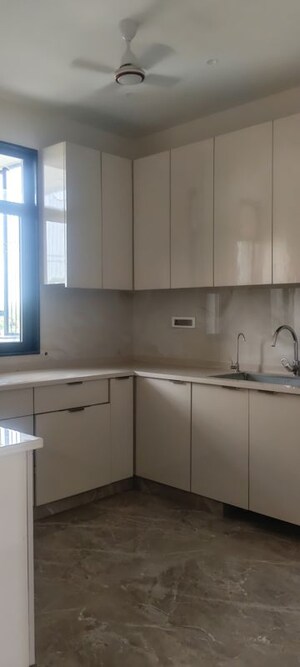 Kitchen in 2 BHK Builder Floor at Sector 83 – for Rent