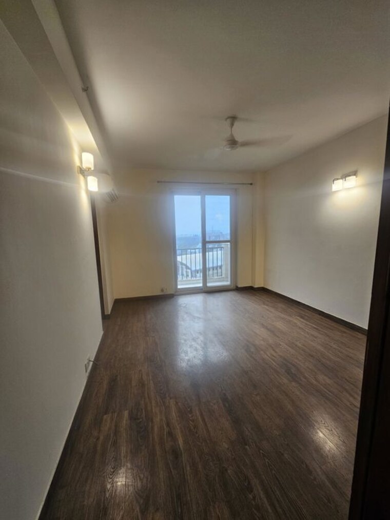 Room, sector 22 4 Bedroom 2100 Sq.Ft. Builder Floor In Sector 22 Gurgaon 10526802