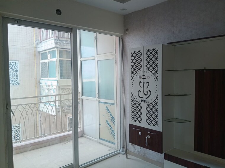 Room, mahagun-my-woods 2.5 Bedroom 1190 Sq.Ft. Apartment In Sector 16c Greater Noida Greater Noida 10526845