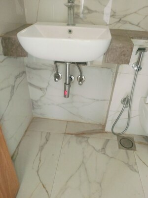 Bathroom in 2 BHK Apartment at M3M Heights, Sector 65 – for Sale