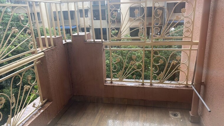 Balcony, gk-royale-rahadki-greens 2 Bedroom 750 Sq.Ft. Apartment In Rahatani Pune 10526753