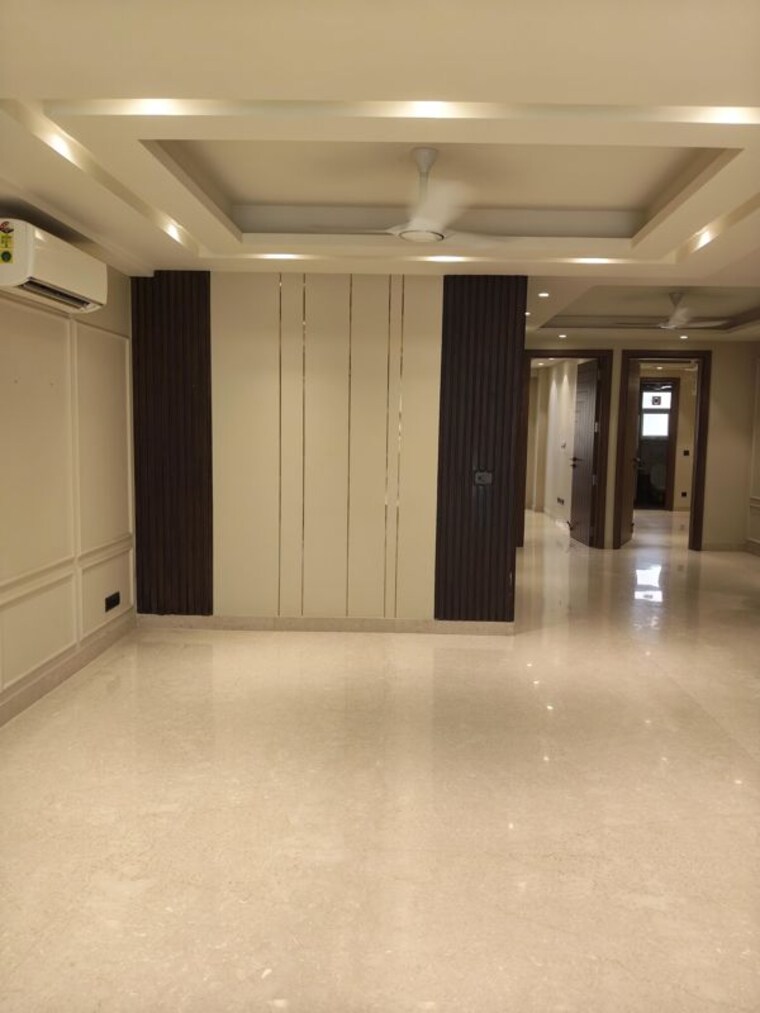Room, sector 23 3 Bedroom 1500 Sq.Ft. Builder Floor In Sector 23 Gurgaon 10526896