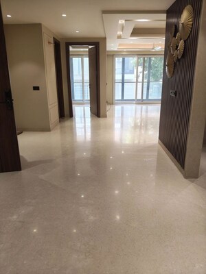 Room in 3 BHK Builder Floor at Sector 23 – for Rent