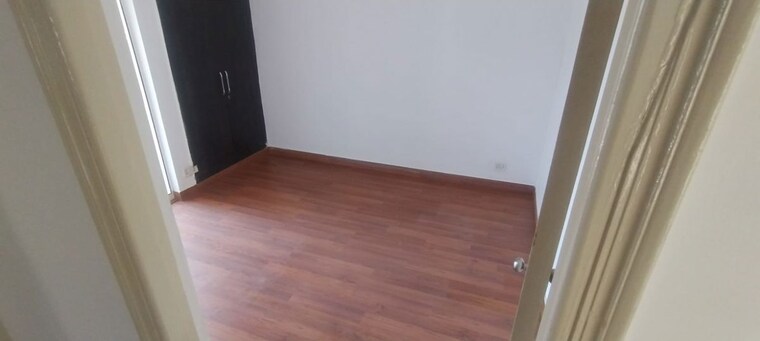 Room, paras-tierea 2 Bedroom 925 Sq.Ft. Apartment In Sector 137 Noida 10526922