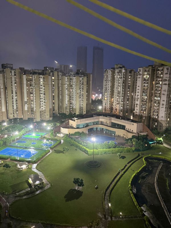 2 BHK + Study Room 1070 Sq.Ft. Apartment in Paras Tierea