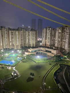 2 BHK + Study Room Apartment For Rent in Paras Tierea