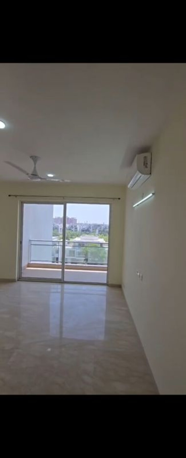 Room, godrej-golf-link-villas 4 Bedroom 150 Sq.Yd. Villa In Sector 27 Yamuna Expressway Greater Noida 10526998