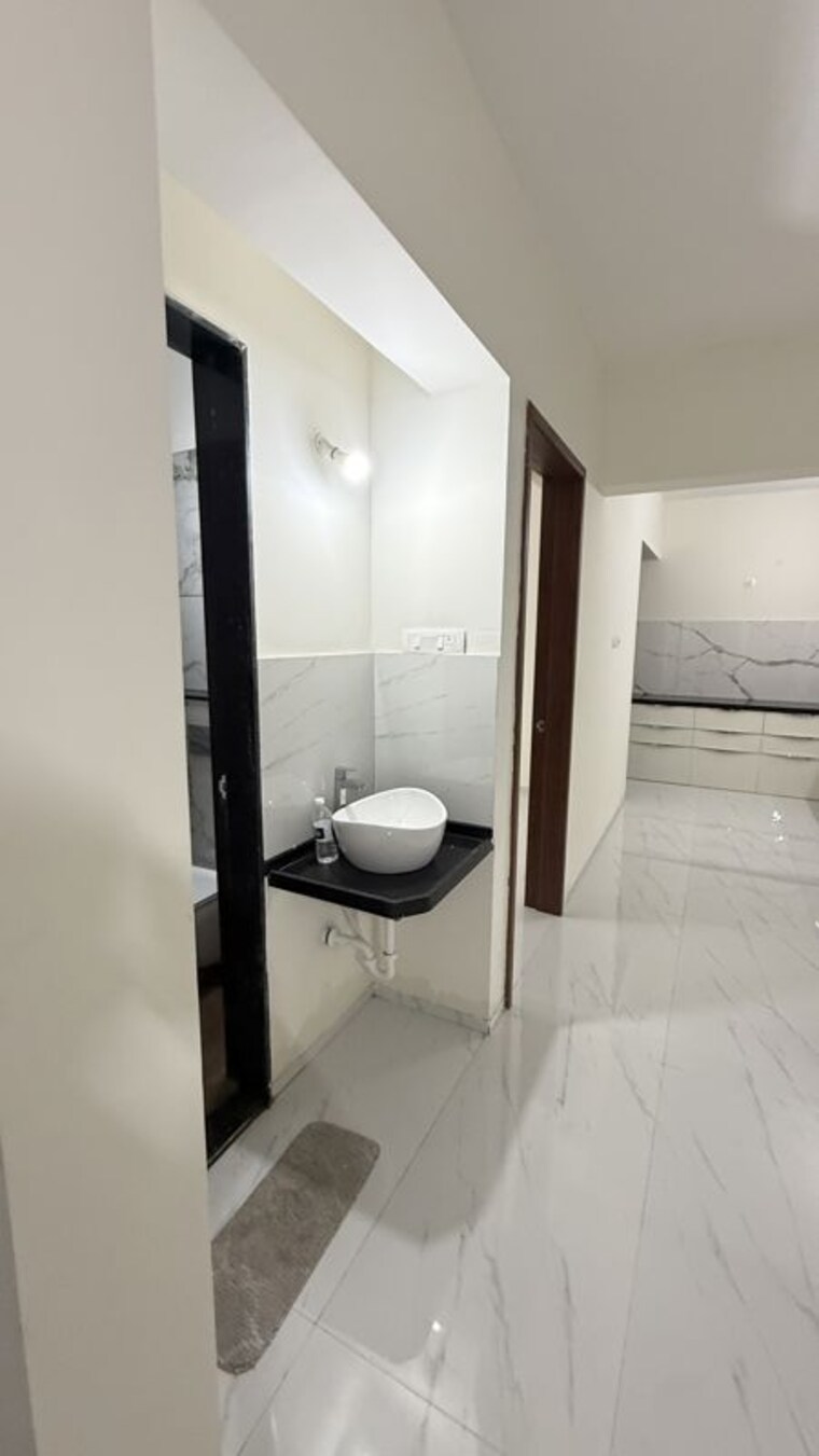 Bathroom, bhargav-stella 2 Bedroom 819 Sq.Ft. Apartment In Dhankawadi Pune 10526930
