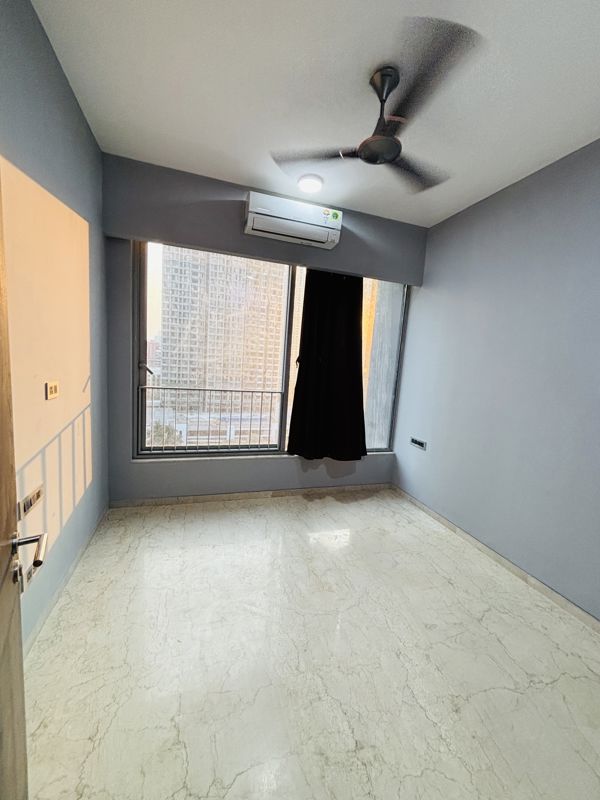 3 BHK 912 Sq.Ft. Apartment in Oberoi Eternia