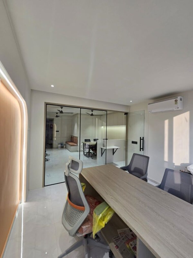 Kitchen, vaishnodevi circle Commercial Office Space 750 Sq.Ft. In Vaishnodevi Circle Ahmedabad 10527026