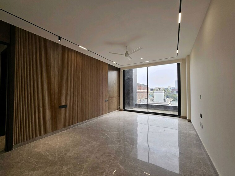 Room, sector 22 4 Bedroom 2300 Sq.Ft. Builder Floor In Sector 22 Gurgaon 10527047