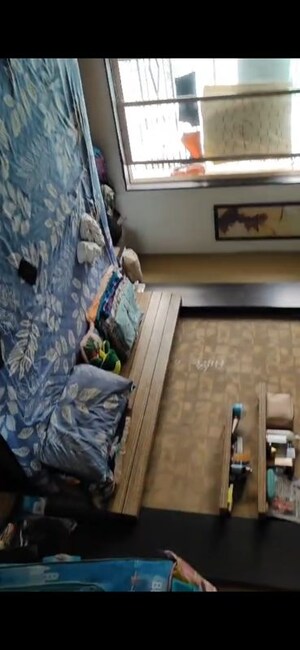 Furnished Amenities in 3 BHK Apartment at Dadar West – for Rent