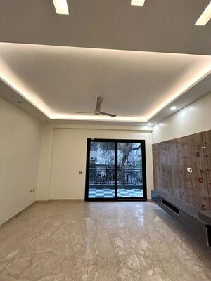 Room in 4 BHK Builder Floor at Palam Vihar Residents Association, Palam Vihar – for Rent