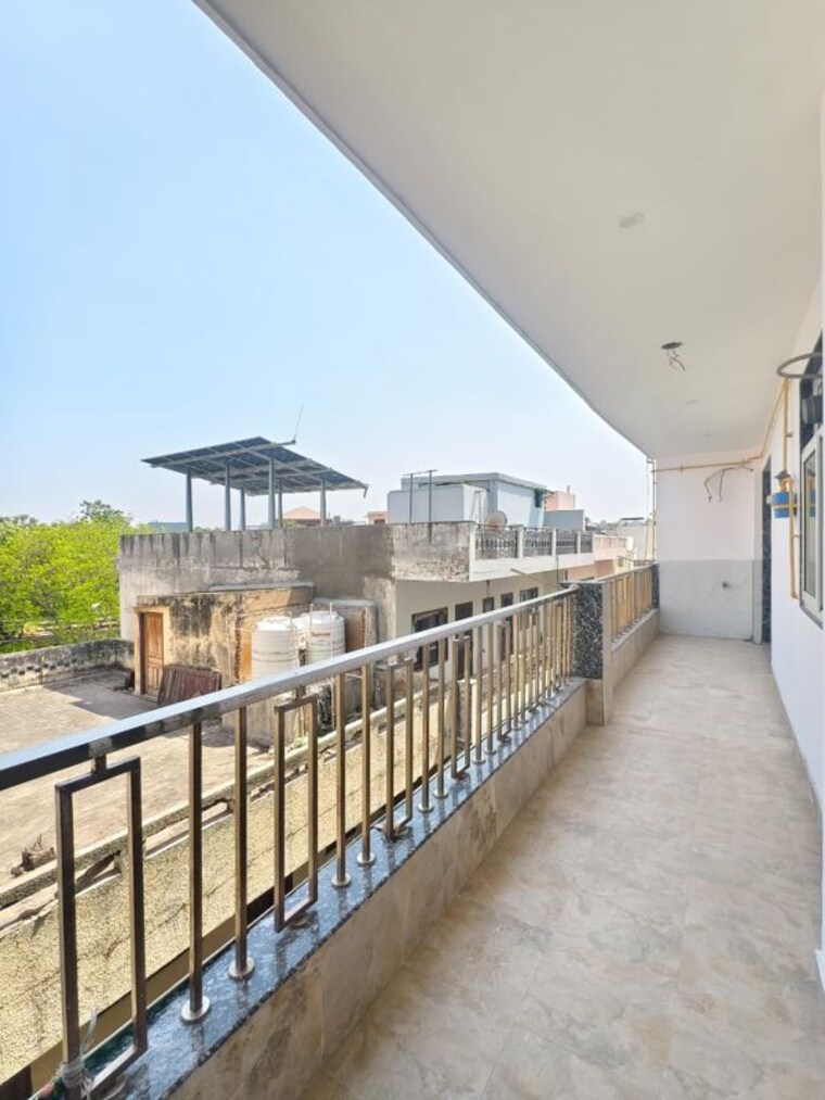 Balcony, ansal-palam-triangle 3 Bedroom 1800 Sq.Ft. Builder Floor In Palam Vihar Extension Gurgaon 10527075