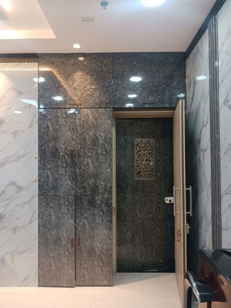 undefined, wadhwa-the-gateway Commercial Office Space 550 Sq.Ft. In Mulund West Mumbai 10527076