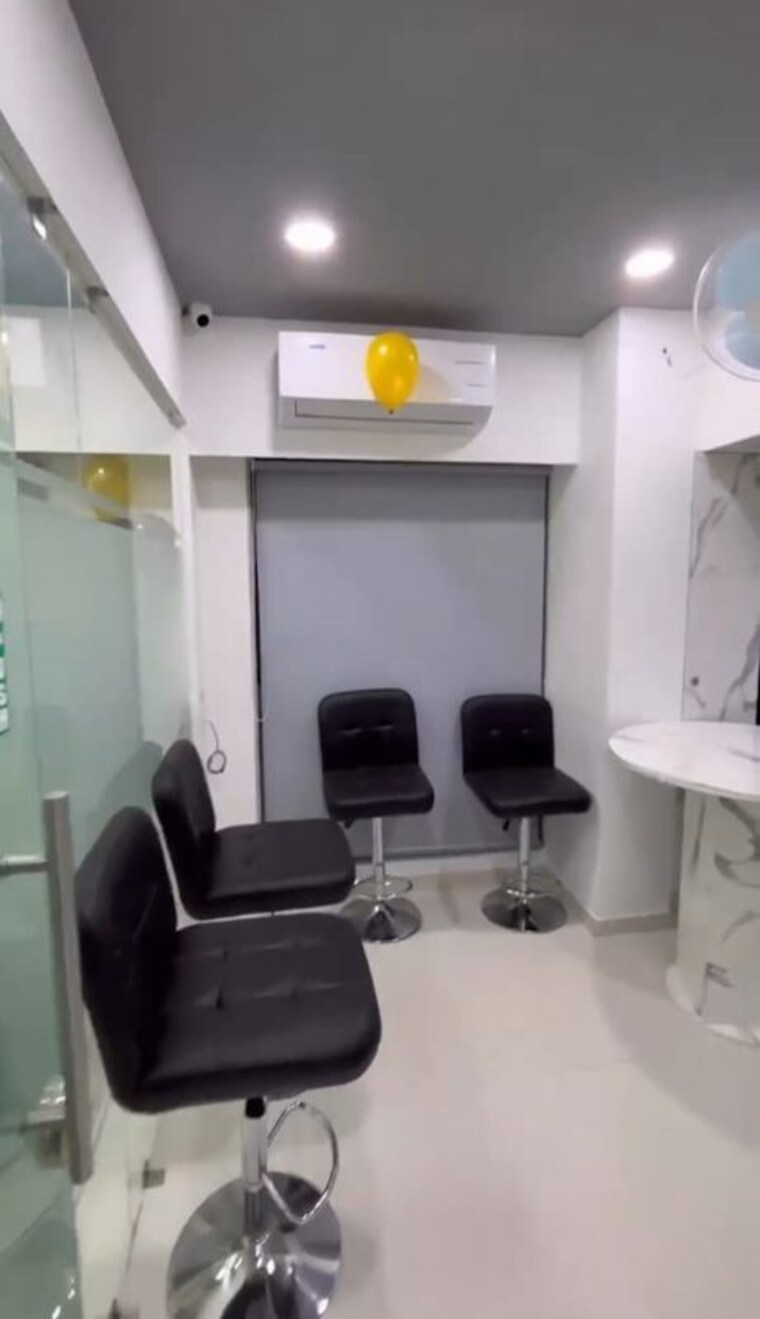Team Area, ambawadi Commercial Office Space 915 Sq.Ft. In Ambawadi Ahmedabad 10527100