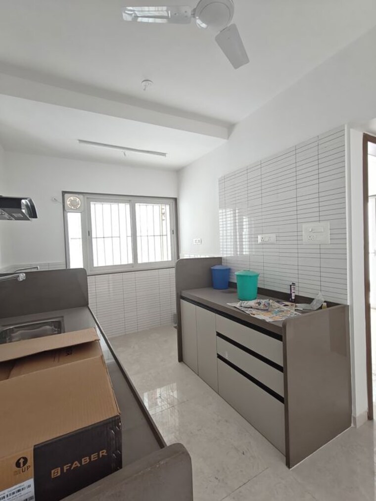 Kitchen, venkatesh-viom 2 Bedroom 1100 Sq.Ft. Apartment In Kothrud Pune 10527121