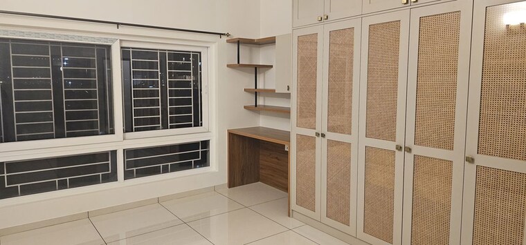 Balcony, dnr-spring-leaf 3 Bedroom 2000 Sq.Ft. Apartment In Koramangala Bangalore 10498796
