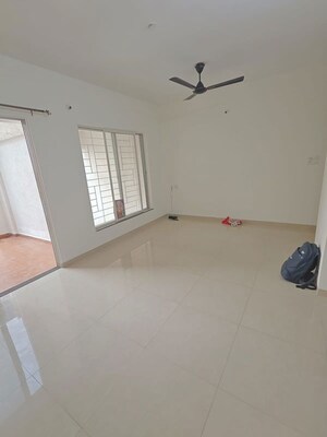 Room in 2 BHK Apartment at Vilas Yashwin, Sus – for Rent
