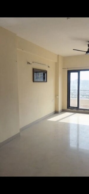 Room in 3.5 BHK Apartment at RPS Savana, Sector 88 – for Rent