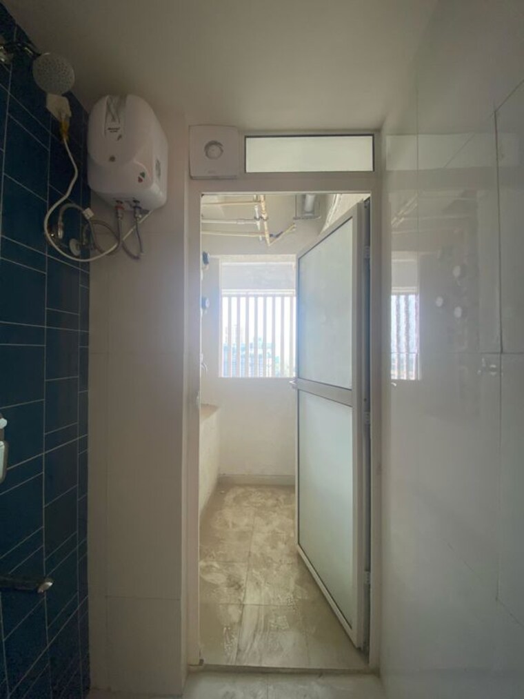 undefined, lodha-amara 2 Bedroom 735 Sq.Ft. Apartment In Kolshet Road Thane 10527156