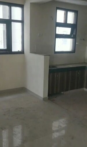 Room in 3 BHK Apartment at Sector 86 – for Sale