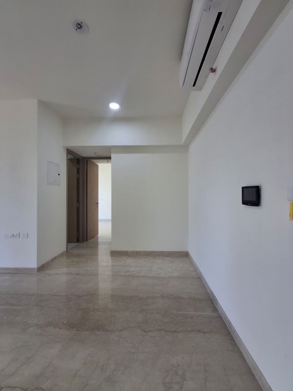 3 BHK 1500 Sq.Ft. Apartment in Lodha Woods
