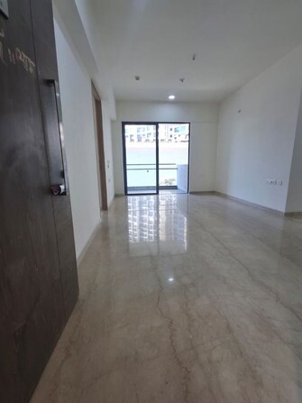 3 BHK 1500 Sq.Ft. Apartment in Lodha Woods