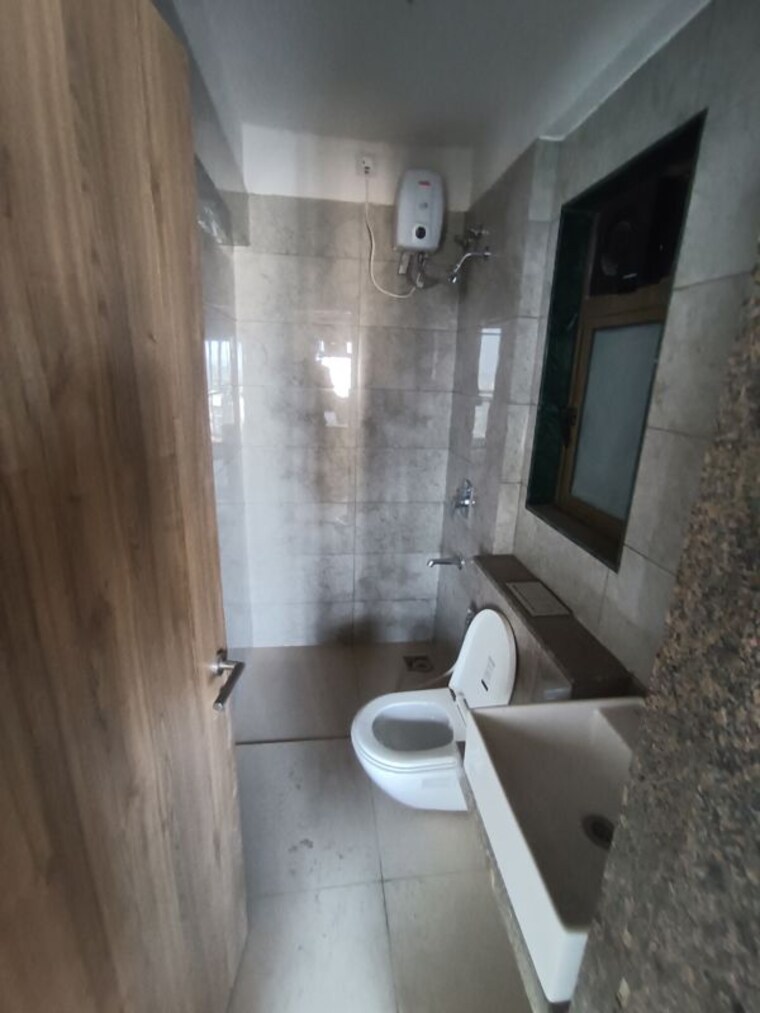 Bathroom, birla-vanya 2 Bedroom 661 Sq.Ft. Apartment In Kalyan West Thane 10527171