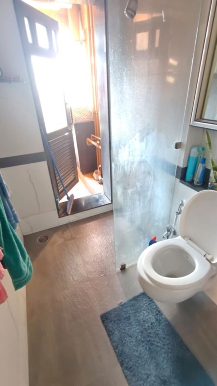 Bathroom, harasiddh-viraaj 2 Bedroom 630 Sq.Ft. Apartment In Malad East Mumbai 10527193