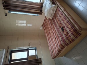 Furnished Amenities in  Pg at Juhu – for Rent