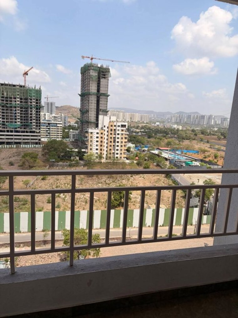 Balcony, om-aishwarya-residency 2 Bedroom 844 Sq.Ft. Apartment In Wakad Pune 10527200
