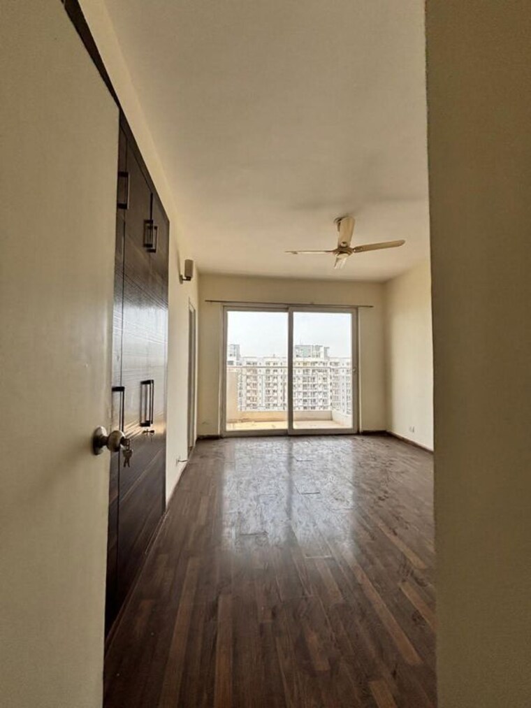 undefined, m3m-escala 2.5 Bedroom 1638 Sq.Ft. Apartment In Sector 70a Gurgaon 10527212