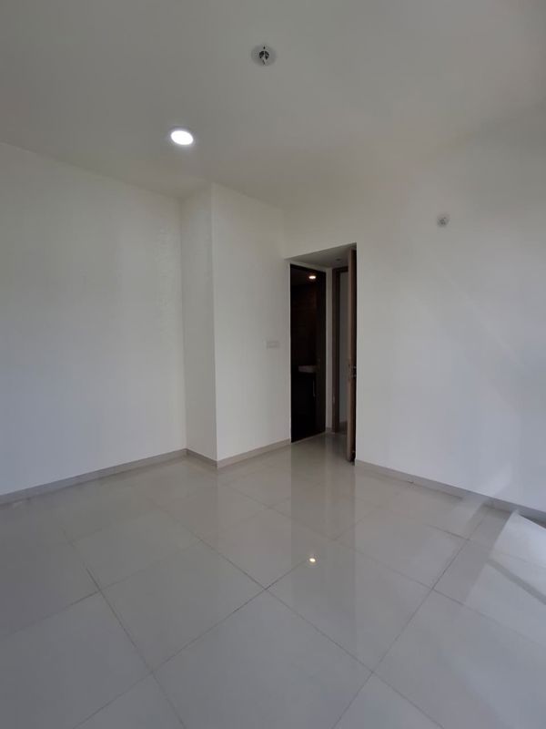3 BHK 1500 Sq.Ft. Apartment in Lodha Woods