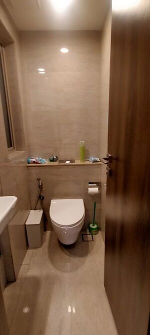 Bathroom in 1 BHK Apartment at Hiranandani Regent Hill, Powai – for Sale