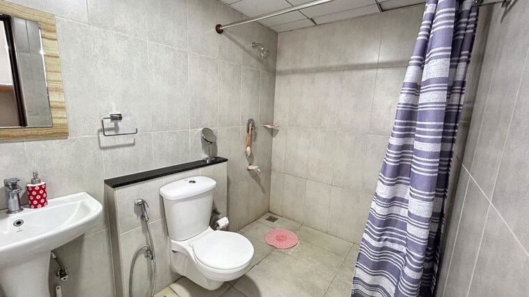 Bathroom, prestige-falcon-city 4 Bedroom 2800 Sq.Ft. Apartment In Konanakunte Bangalore 10527250