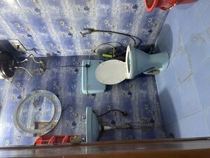Bathroom in 2 BHK Apartment at Khirki Extension – for Rent