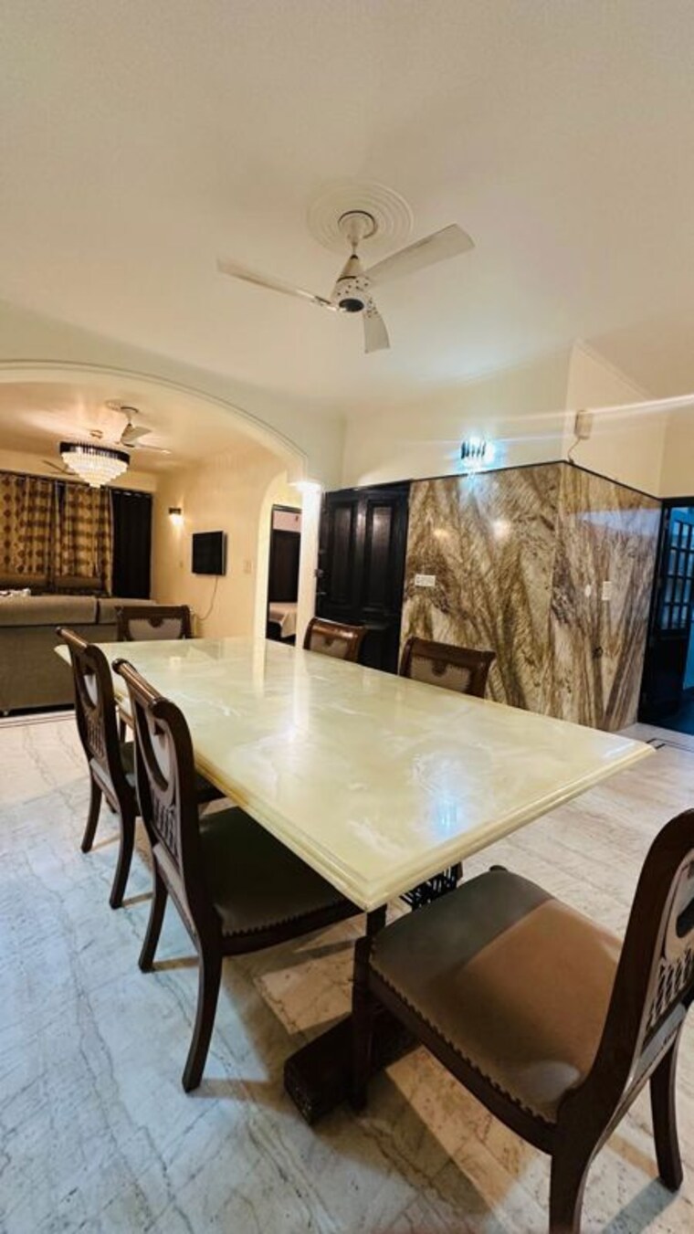 Team Area, bptp-amstoria-country-floor 4 Bedroom 4500 Sq.Ft. Villa In Sector 102 Gurgaon 10527382