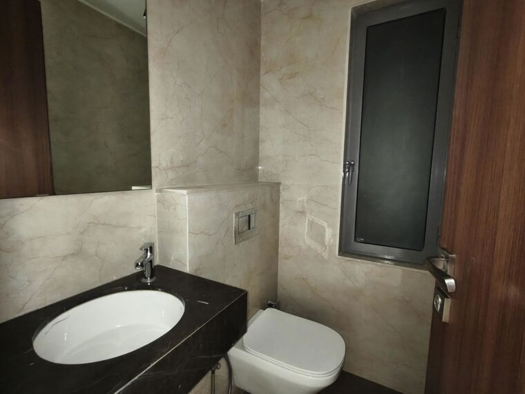 Bathroom, piramal-mahalaxmi 4 Bedroom 1780 Sq.Ft. Apartment In Mahalaxmi Mumbai 10527454