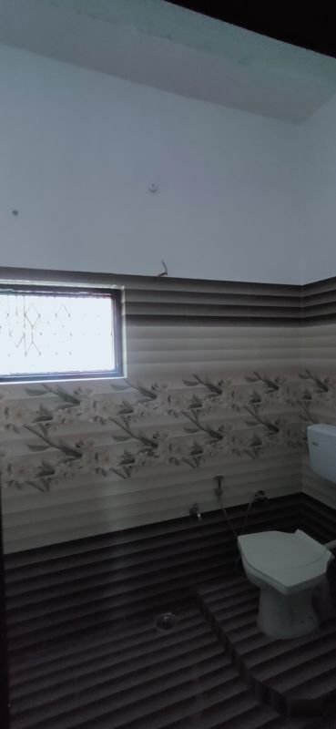 Bathroom in 2 BHK Independent House at Rajajipuram – for Rent