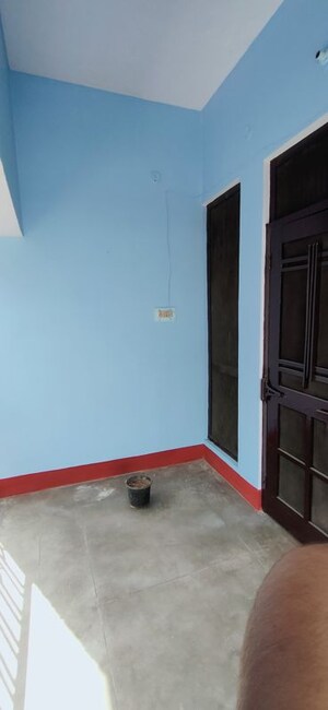 Room in 2 BHK Independent House at Rajajipuram – for Rent