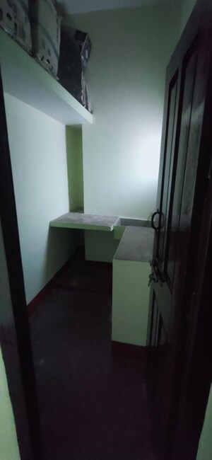  2 BHK Independent House at Rajajipuram – for Rent