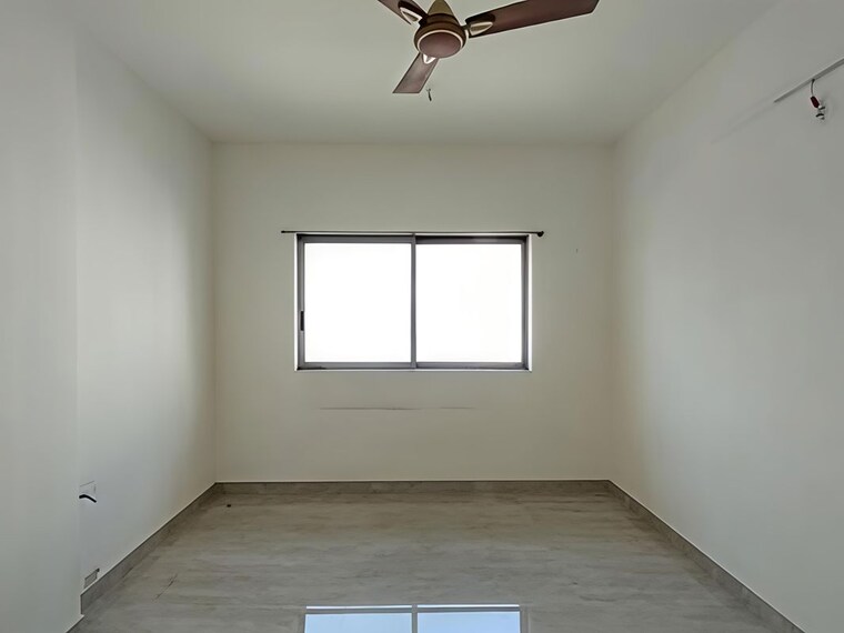Bedroom, lodha-luxuria-priva 2 Bedroom 811 Sq.Ft. Apartment In Majiwada Thane 10527445