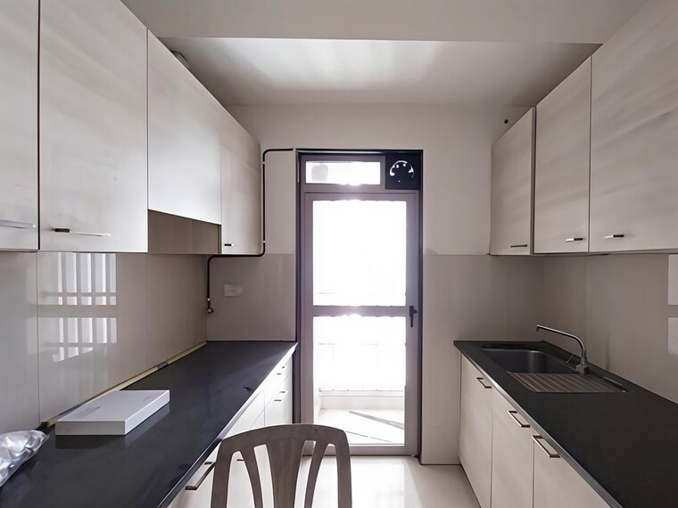 Kitchen, lodha-luxuria-priva 2 Bedroom 811 Sq.Ft. Apartment In Majiwada Thane 10527445