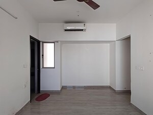 Master Bedroom in 2 BHK Apartment at Lodha Luxuria Priva, Majiwada – for Rent