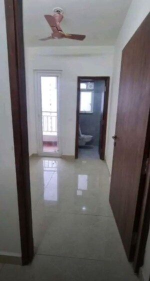 Room in 3 BHK Apartment at Ansal Celebrity Meadows, Sushant Golf City – for Rent