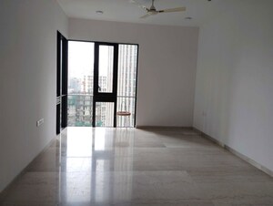 Room in 2 BHK Apartment at Piramal Mahalaxmi, Mahalaxmi – for Sale