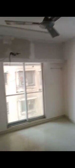 Furnished Amenities in 2 BHK Apartment at Chembur Gaothan, Chembur – for Rent